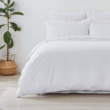 Non Iron Plain Dye White Duvet Cover