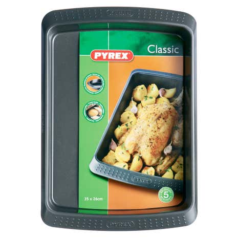 Pyrex Roaster