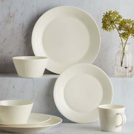 Royal Doulton White 1815 16 Piece Dinnerset