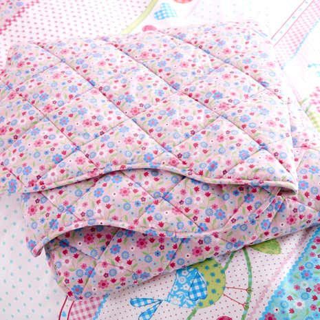 Songbird Bedspread