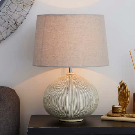 Dahlia Scratched Resin Table Lamp