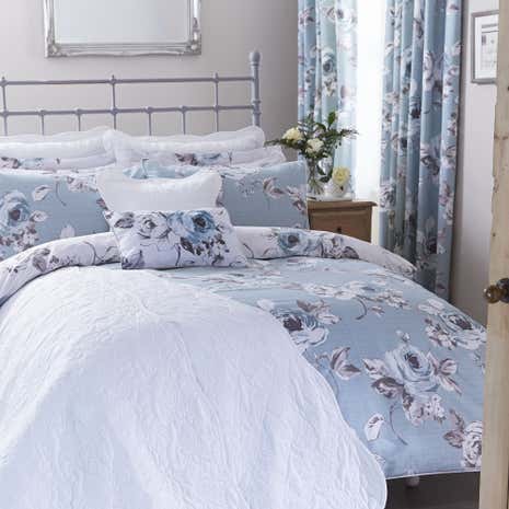 Pretty Vintage Duck Egg Duvet Cover and Pillowcase Set