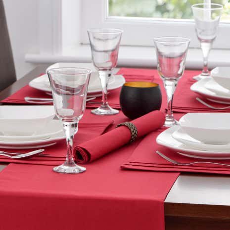Spectrum Red Pack of 4 Napkins