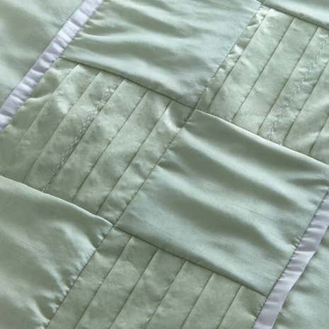 Dexter Green Runner