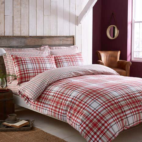Hartford Red Duvet Cover and Pillowcase Set