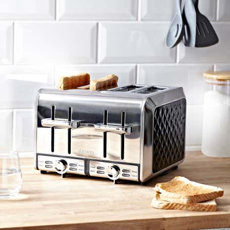 Elements Black 4 Slice Toaster