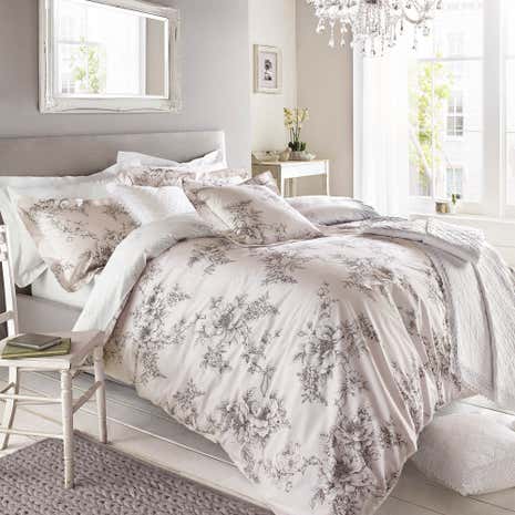 Holly Willoughby Jenna Pink 100 Cotton Reversible Duvet Cover Holly Willoughby Jenna Pink 100 Cotton Reversible Duvet Cover