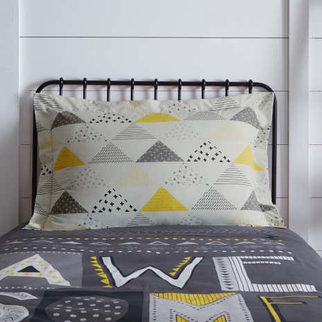 Be Awesome Black Oxford Pillowcase