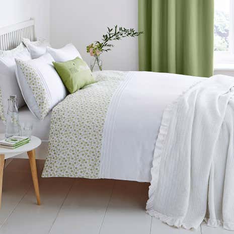 Calla Green Duvet Cover and Pillowcase Set