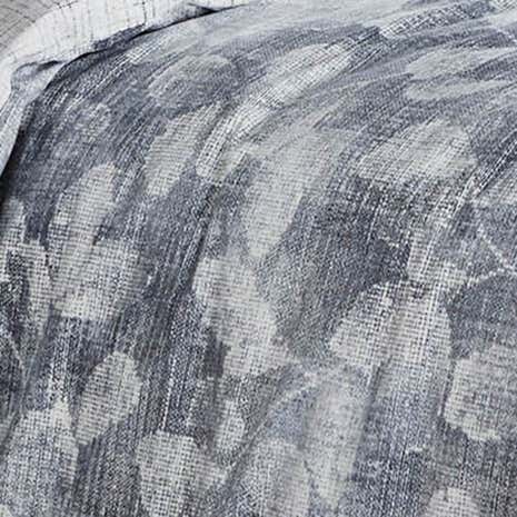 Textured Grey Leaf Duvet Cover and Pillowcase Set