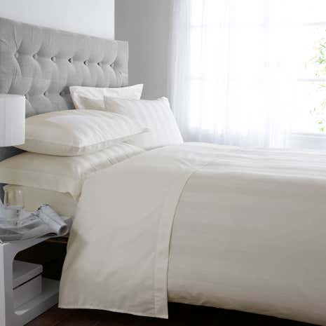 5A Fifth Avenue Egyptian Cotton 300 Thread Count Stripe Cream Duvet Cover