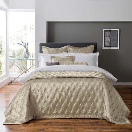 5A Fifth Avenue Chrysler Champagne Bedspread