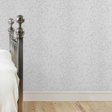5A Fifth Avenue Silver Leopard Print Wallpaper