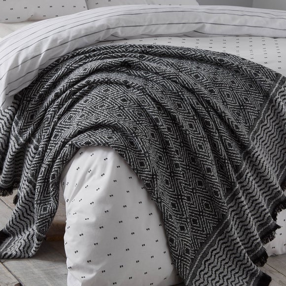 Bedspreads & Bed Throws | Bed Runners | Dunelm