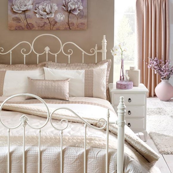 Circles Latte Bed Linen Collection