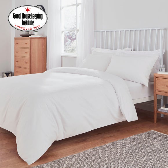 Non Iron Plain Dye Bed Linen Collection