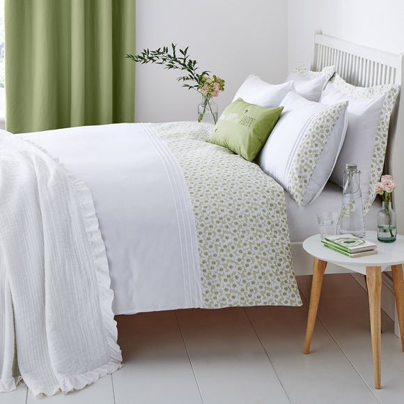 Calla Green Bed Linen Collection