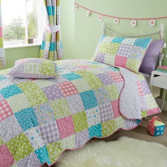 Ditsy Patchwork Bed Linen Collection