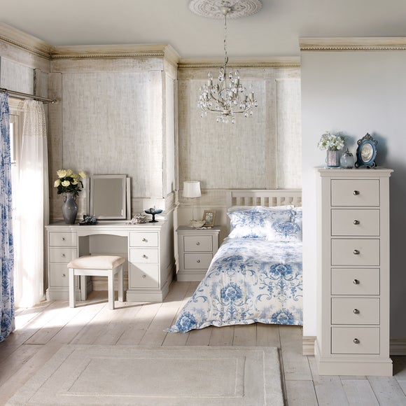 Blakely White Bedroom Collection
