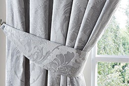 Curtains Accessories