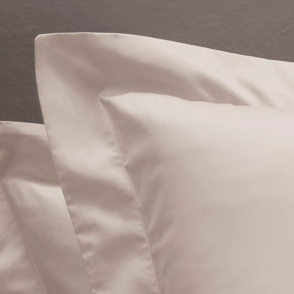 Dorma 300 Thread Count 100 Cotton Sateen Plain Blush Oxford Pillowcase