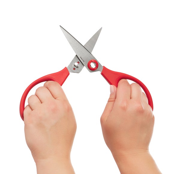 oxo kitchen shears        
        <figure class=