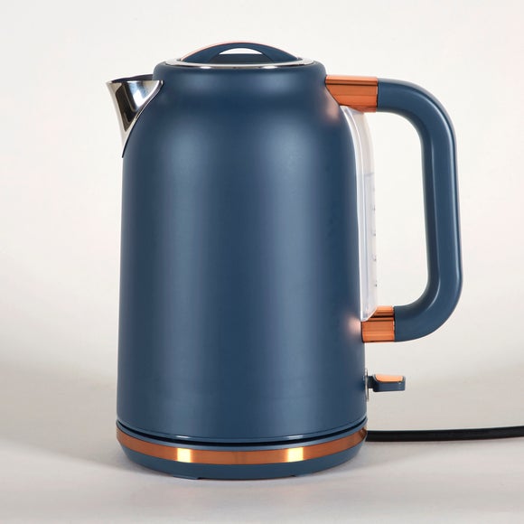 le creuset kettle rust