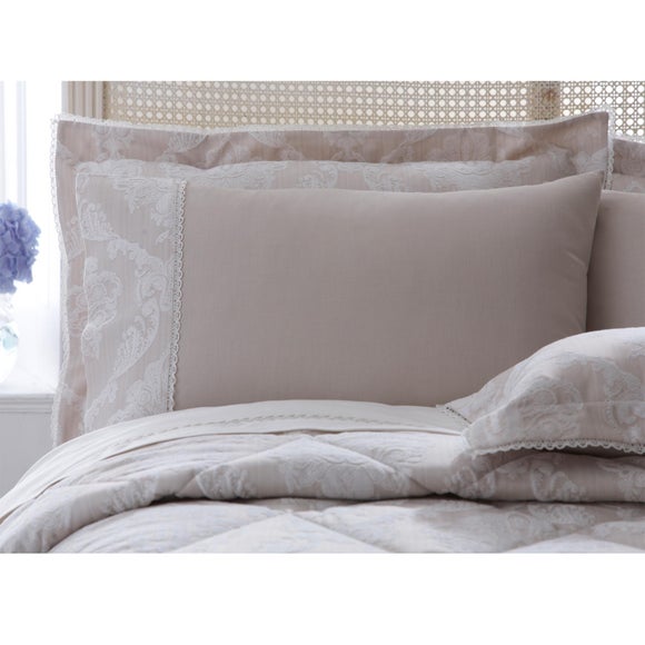  Dunelm