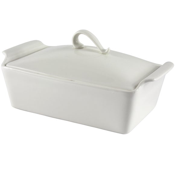 small casserole dish with lid for one