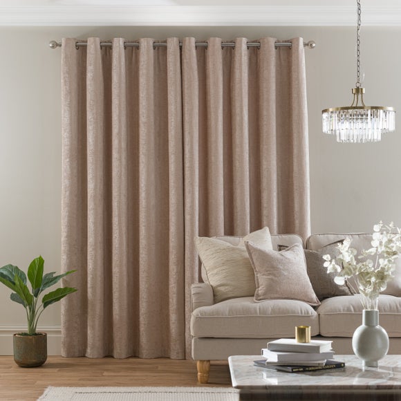 Carousel navigation image position 5 of 9