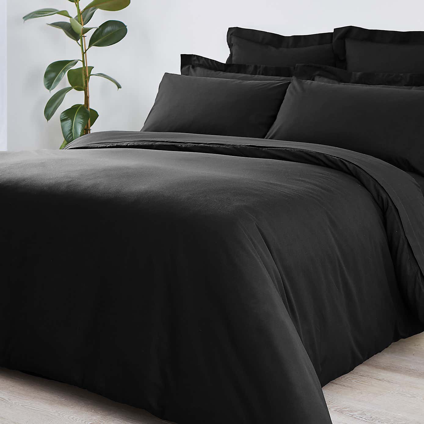 Carousel zoom image position 4 of 4