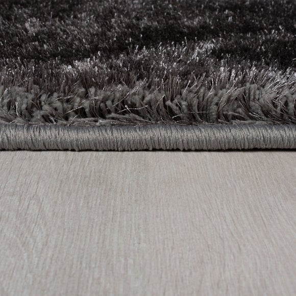 Carousel navigation image position 4 of 6