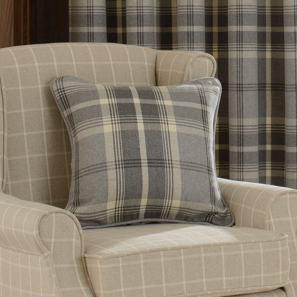 Carousel navigation image position 4 of 6