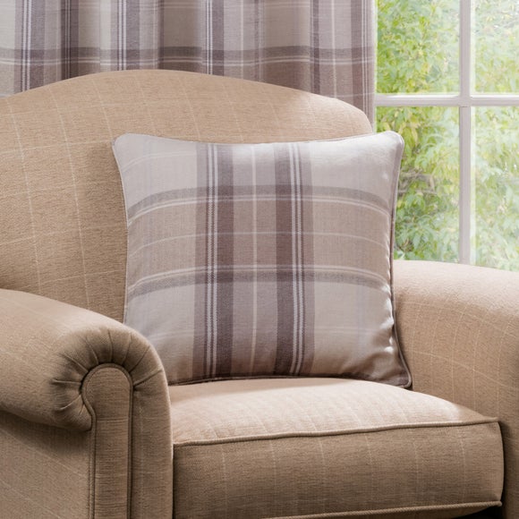  Dunelm