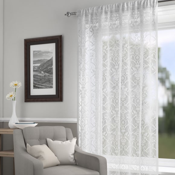  Dunelm