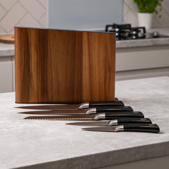 Carousel navigation image position 2 of 7