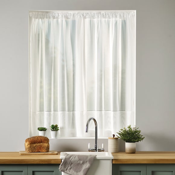 Carousel navigation image position 1 of 3