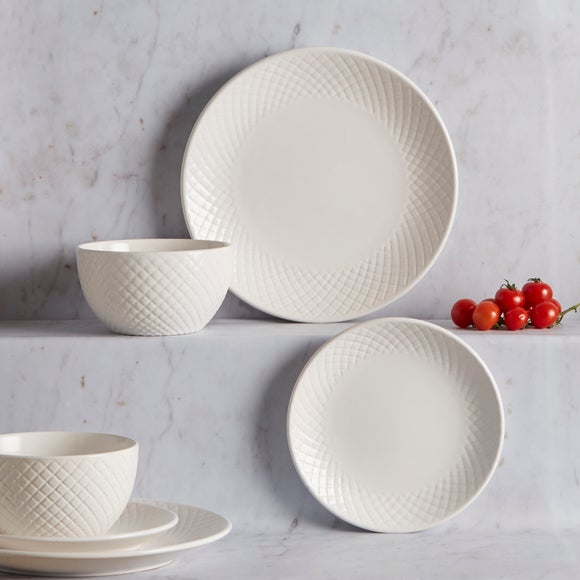  Dunelm