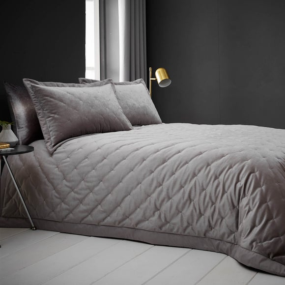 Dunelm best sale quilted throw