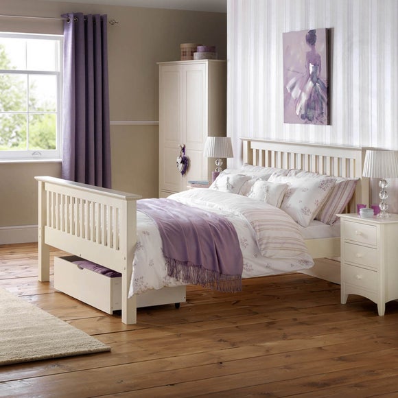  Dunelm