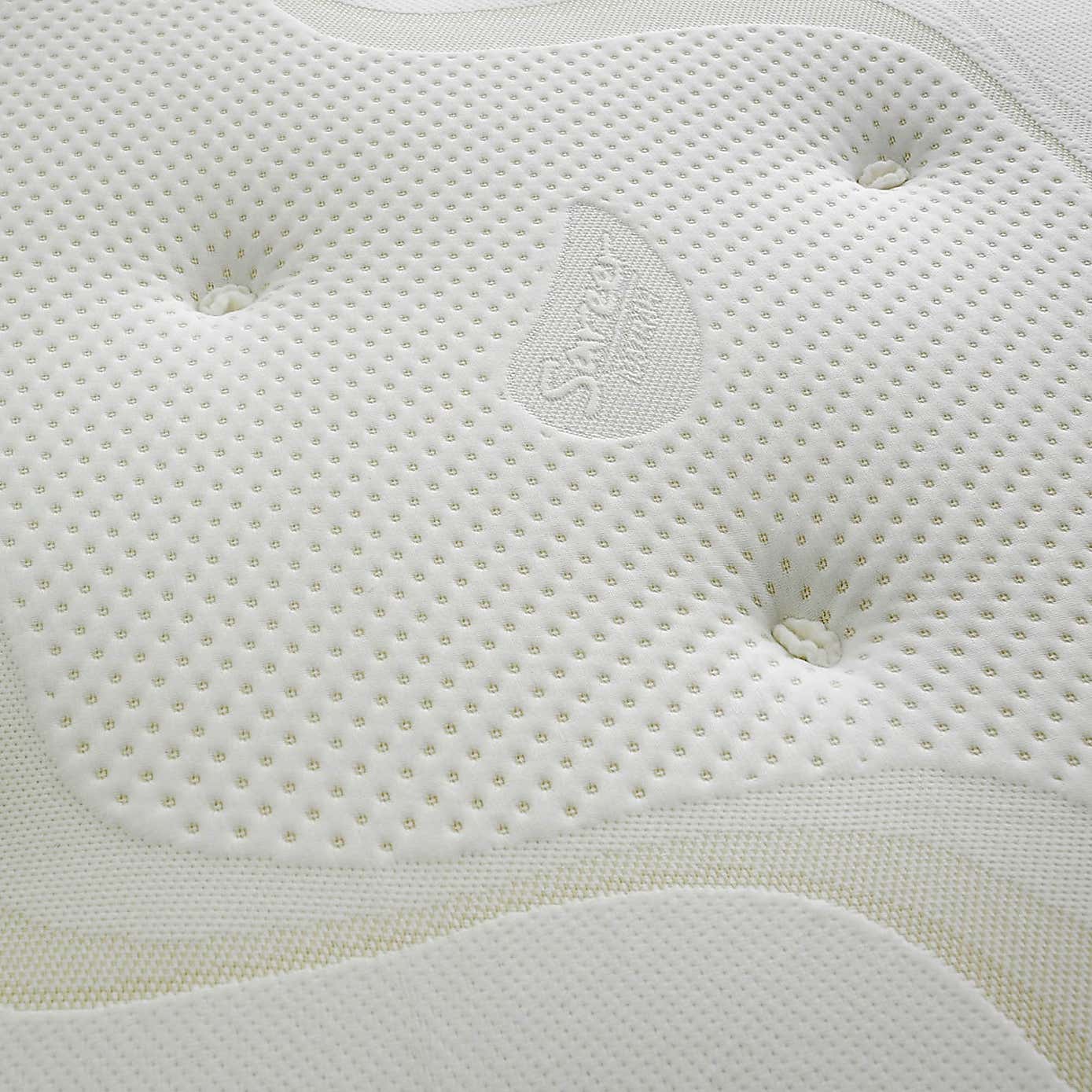 Carousel zoom image position 3 of 7