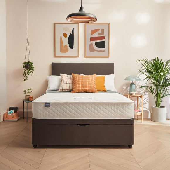 Carousel navigation image position 5 of 9