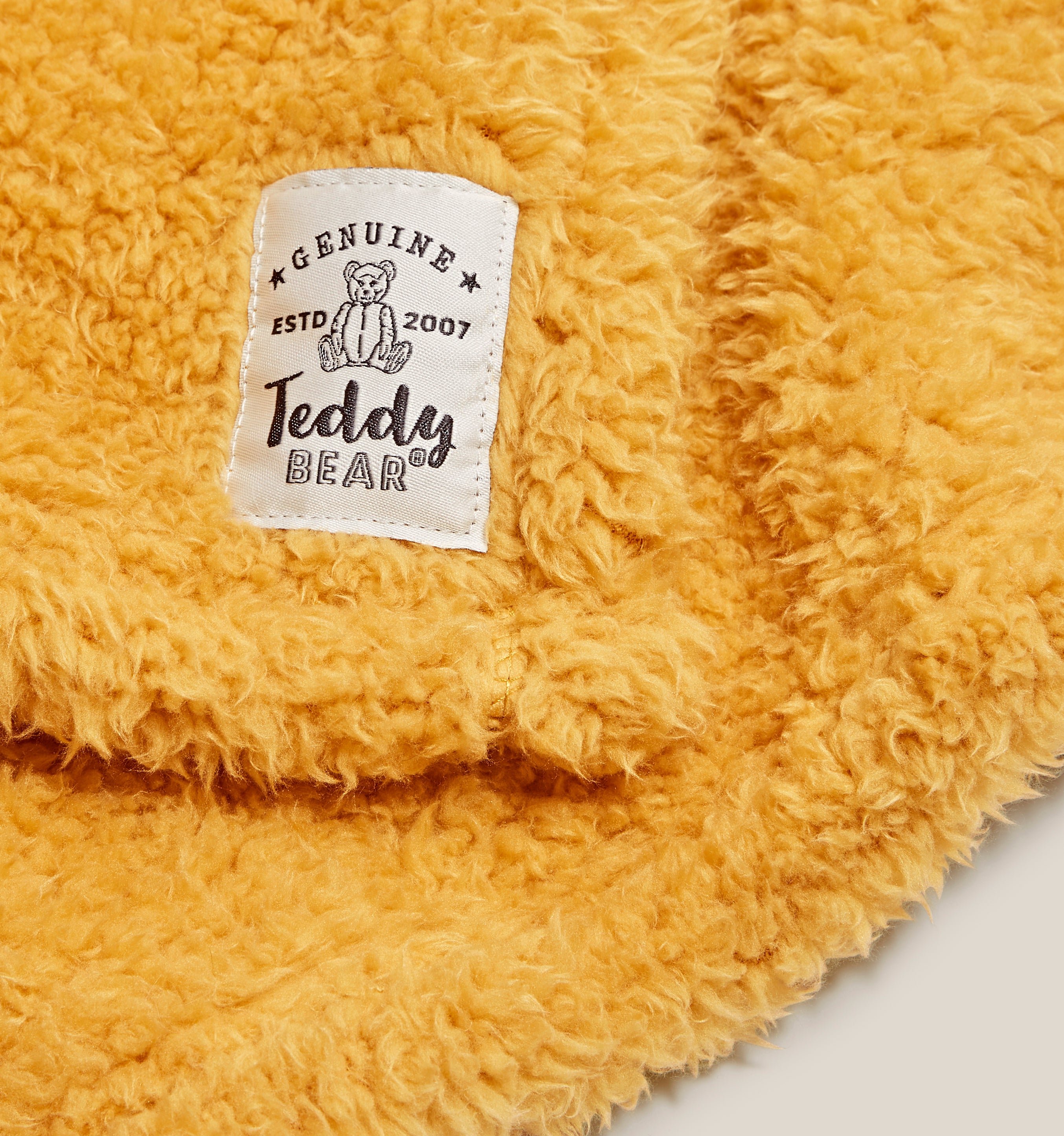 teddy bed throw