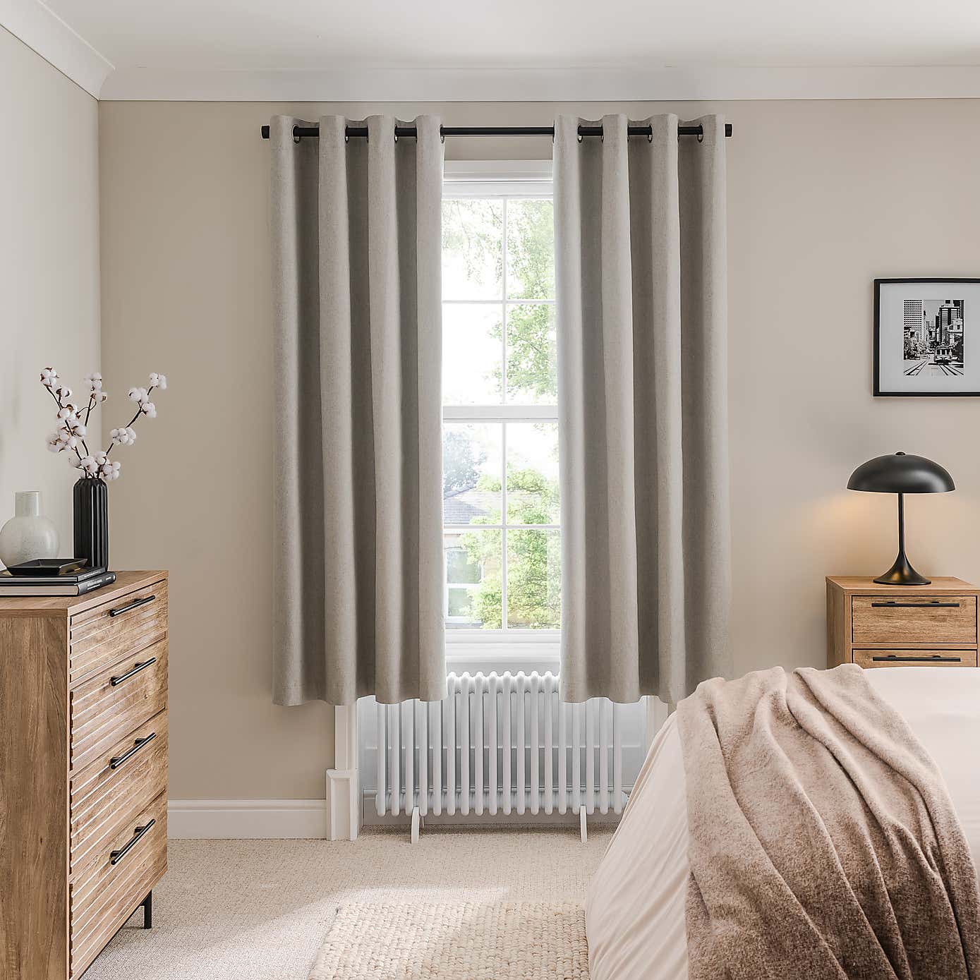 Carousel zoom image position 4 of 9