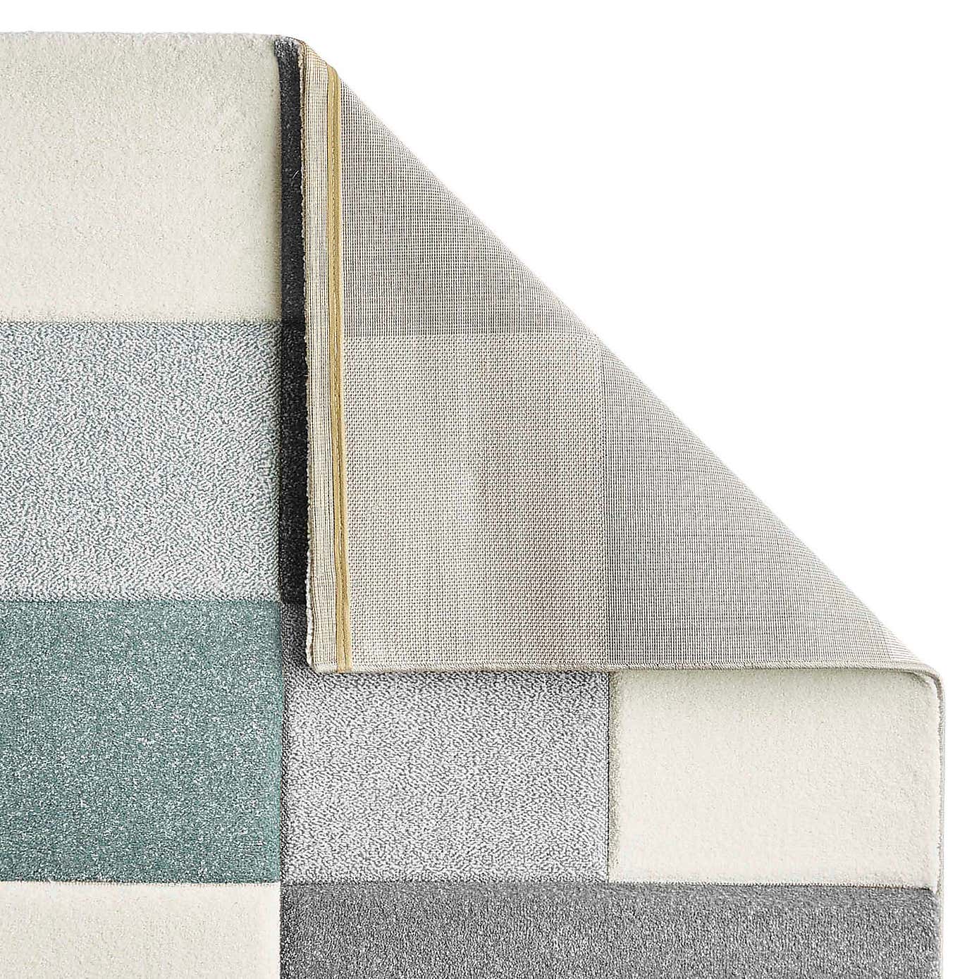 Carousel zoom image position 3 of 8