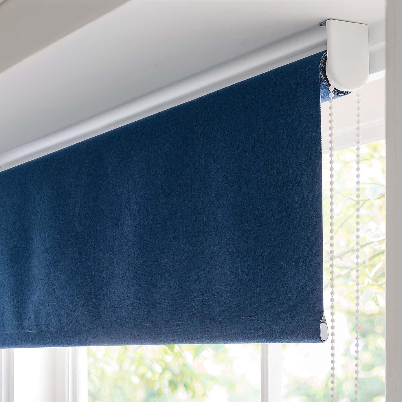 Carousel zoom image position 4 of 6