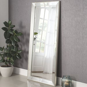 Yearn Tray Edge Rectangle Full Length Leaner Mirror