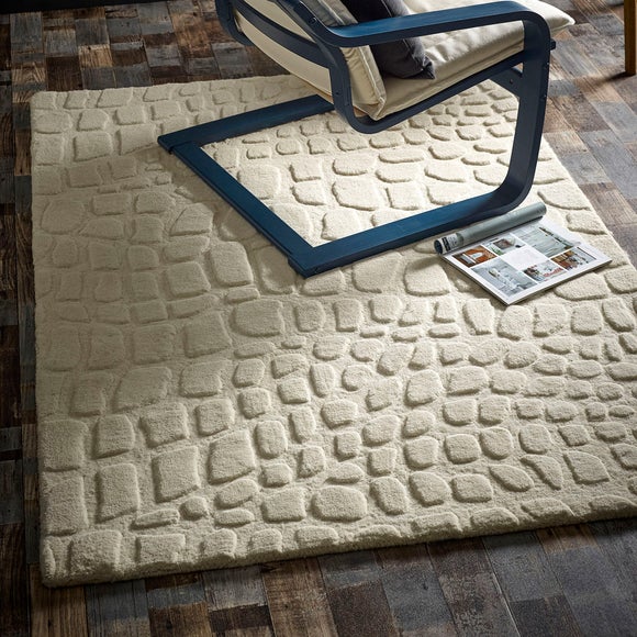  Dunelm
