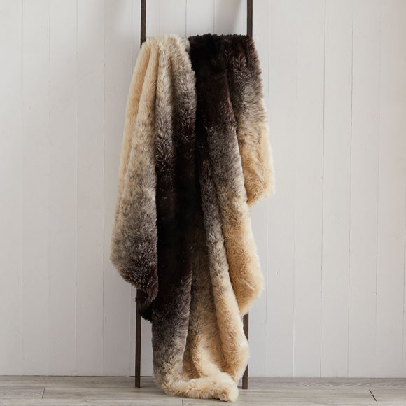  Dunelm