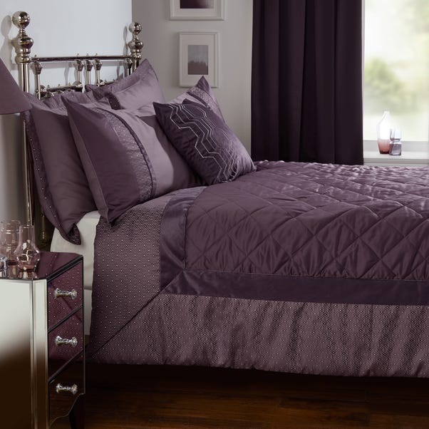 Julianna Purple Bedspread  undefined